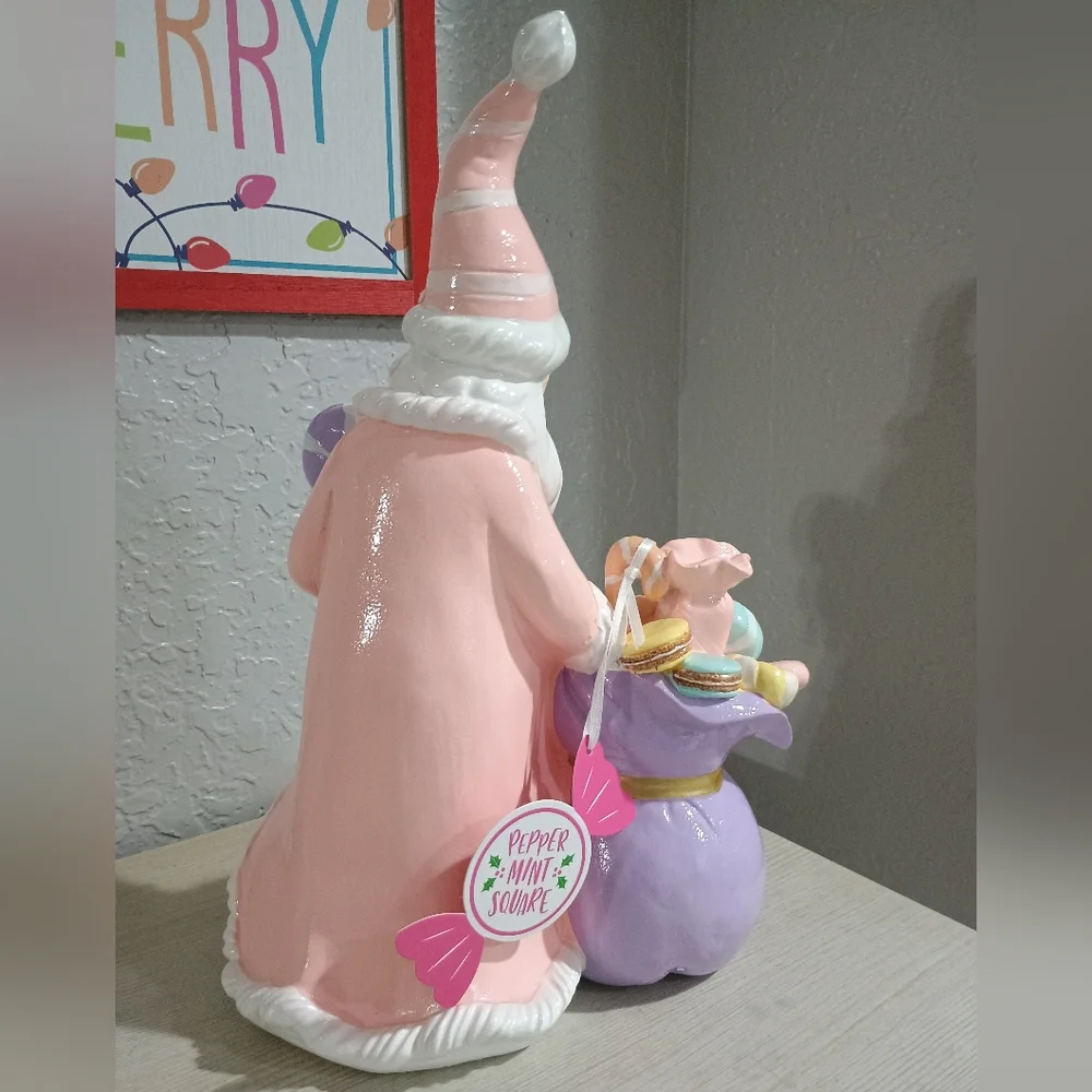 13" Pastel Santa Claus Figurine with Candy - Picture 4 of 5